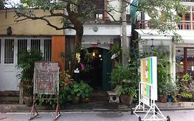 Cafe De Baan Raow